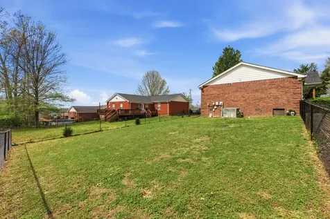 100 Patton Court Ashland City TN 37015