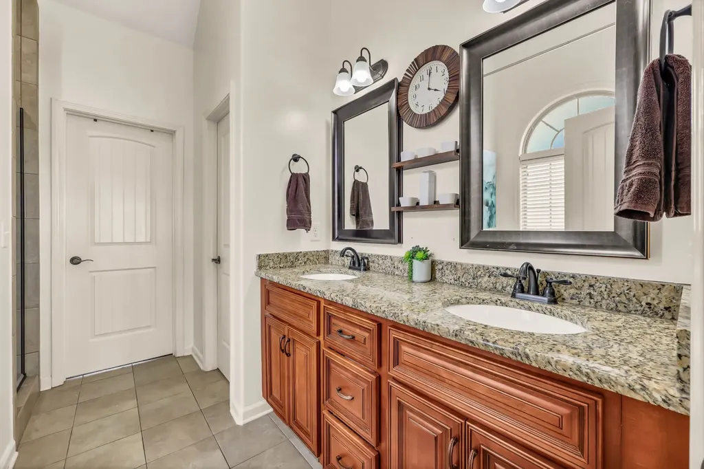 425 Carson Bailey Court Clarksville TN 37043