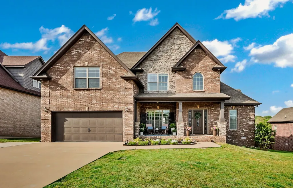 425 Carson Bailey Court Clarksville TN 37043