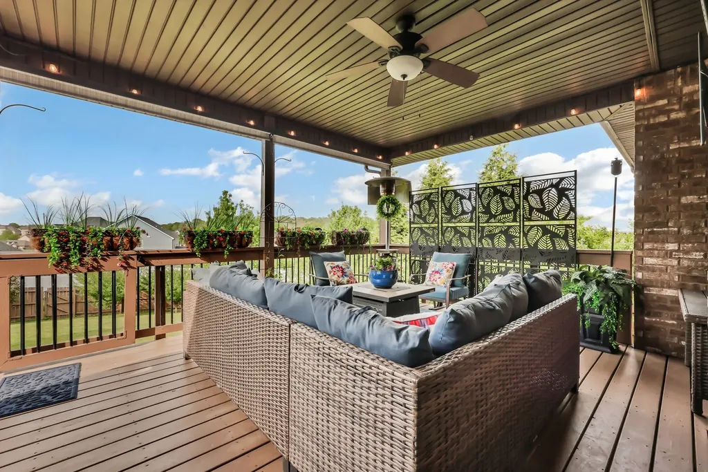 425 Carson Bailey Court Clarksville TN 37043