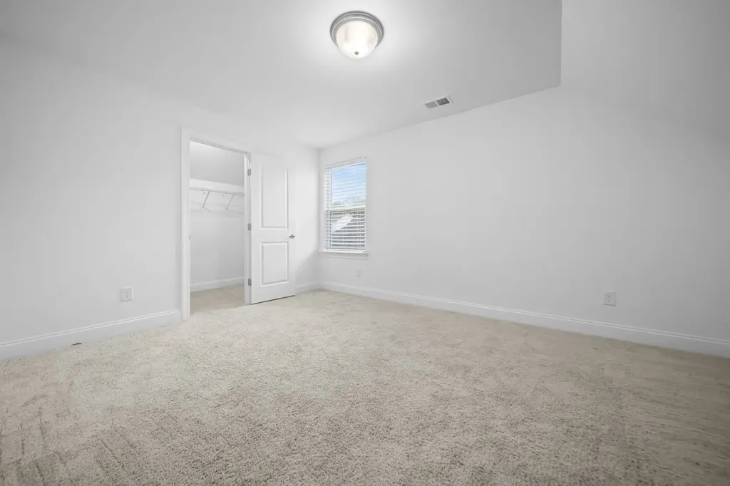 579 Faye Alley Springfield TN 37172