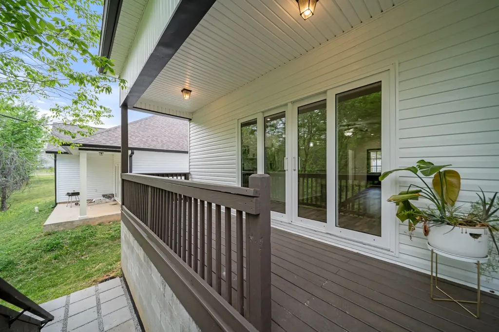 579 Faye Alley Springfield TN 37172