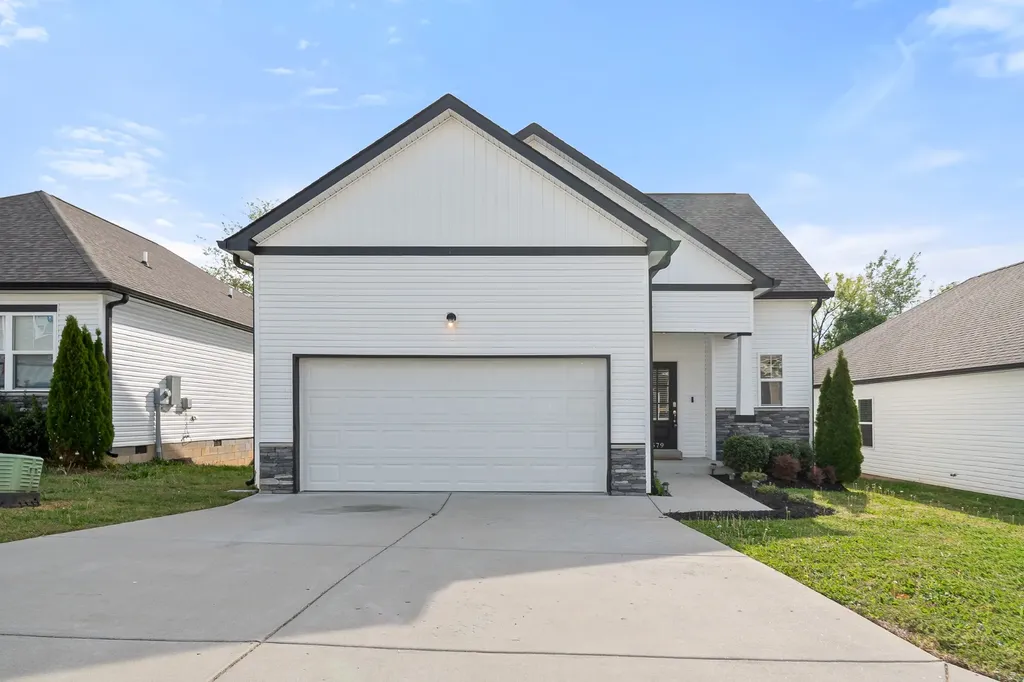 579 Faye Alley Springfield TN 37172