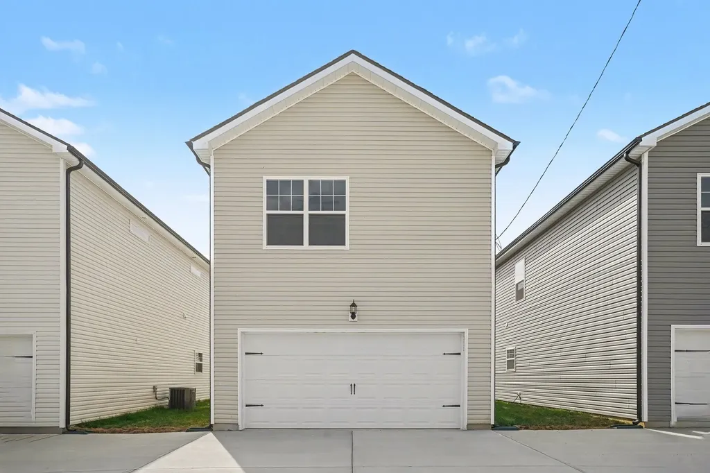 111 Hook And Ladder La Vergne TN 37086