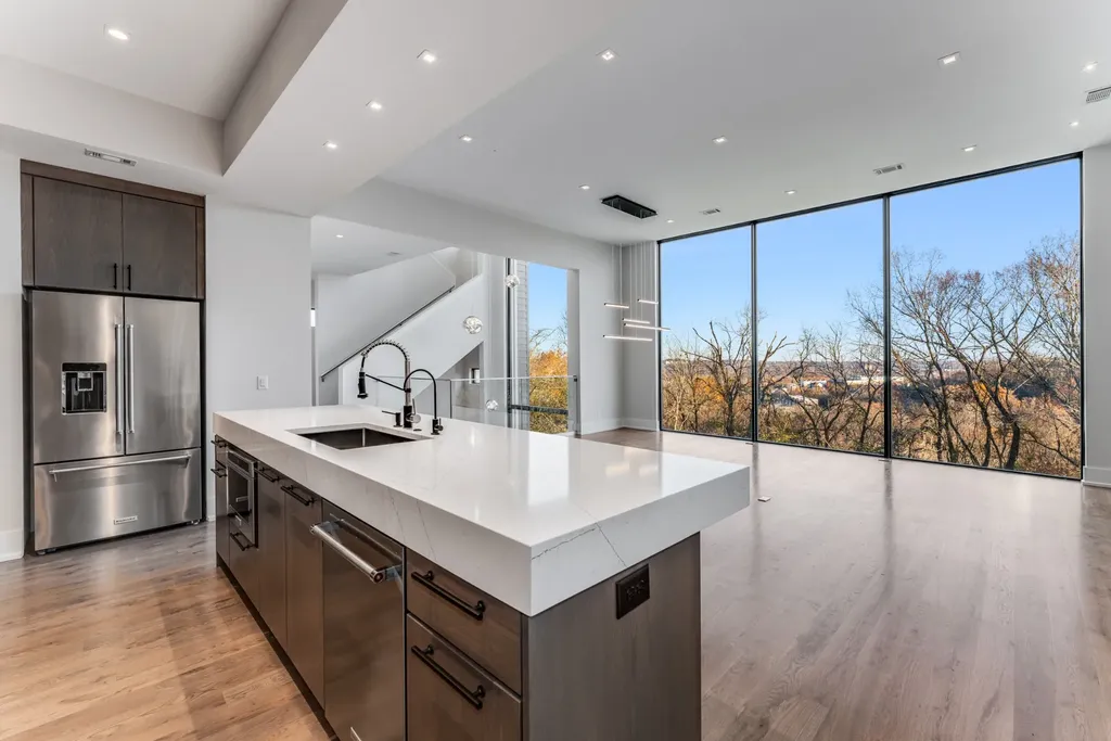 6114 Hill Circle Nashville TN 37209