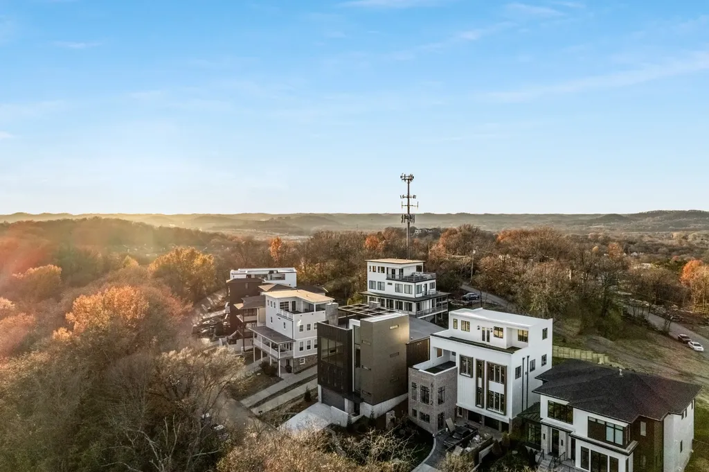 6114 Hill Circle Nashville TN 37209