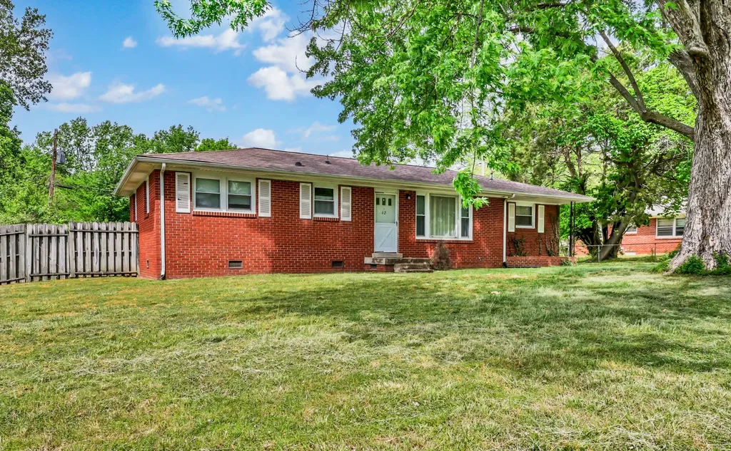62 Bel Air Boulevard Clarksville TN 37042