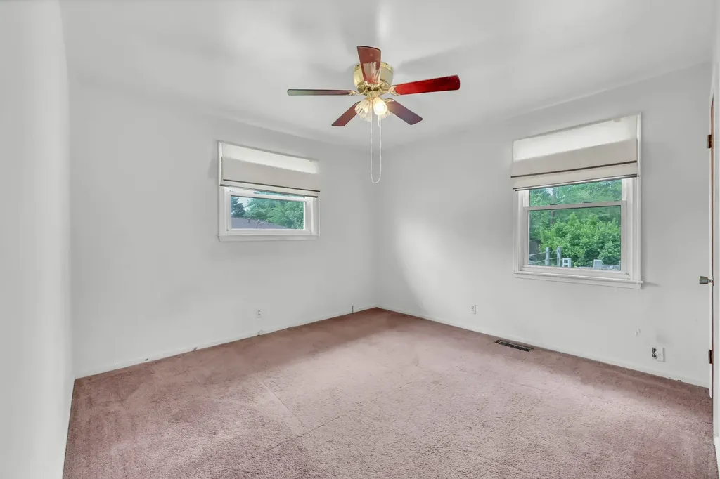 62 Bel Air Boulevard Clarksville TN 37042
