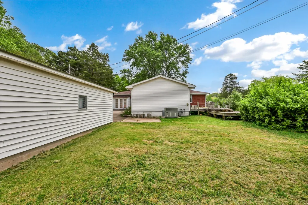 62 Bel Air Boulevard Clarksville TN 37042
