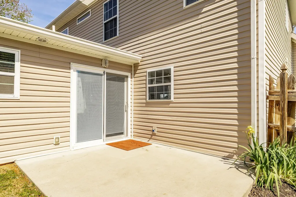 1073 Chesire Way Gallatin TN 37066