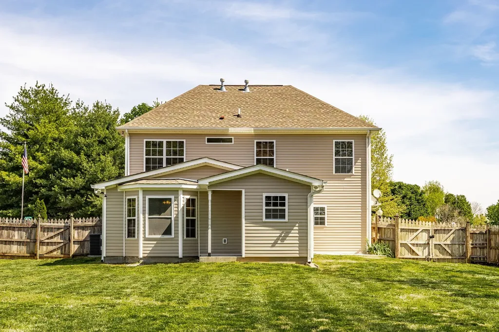 1073 Chesire Way Gallatin TN 37066