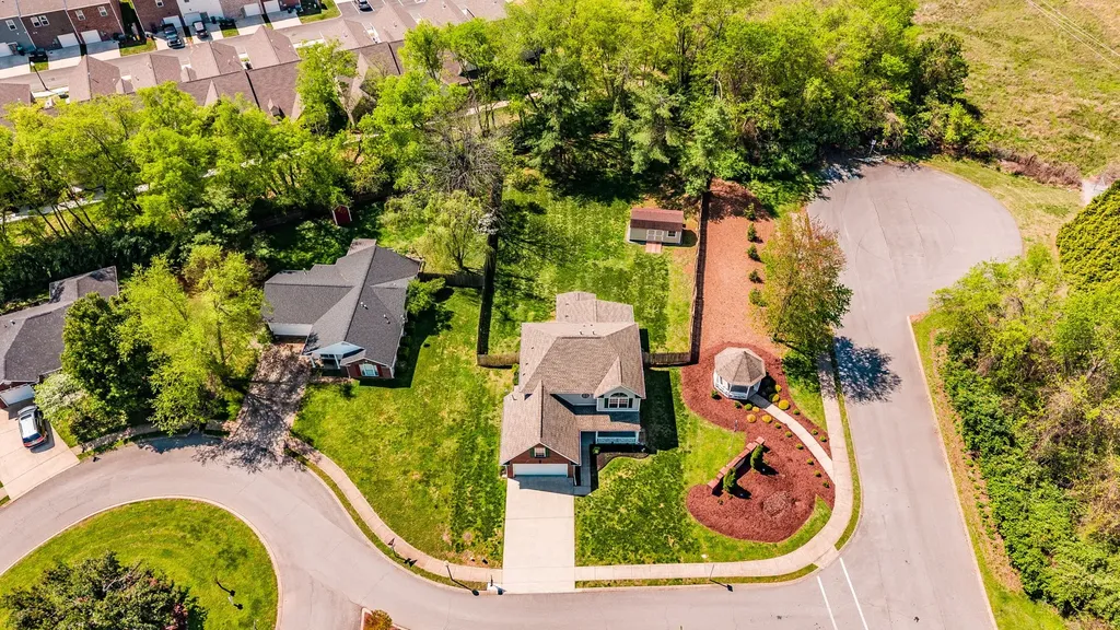 1073 Chesire Way Gallatin TN 37066