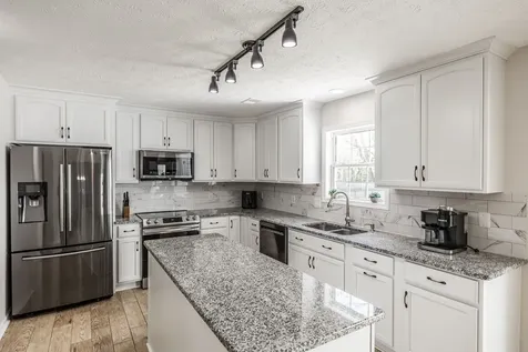 1073 Chesire Way Gallatin TN 37066