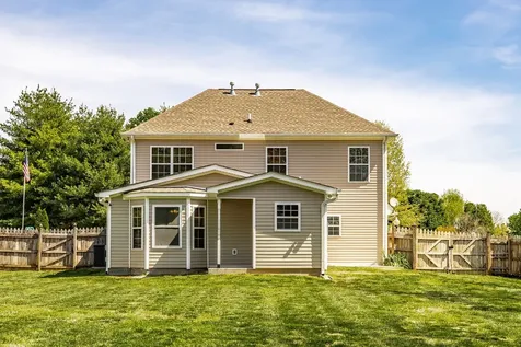1073 Chesire Way Gallatin TN 37066