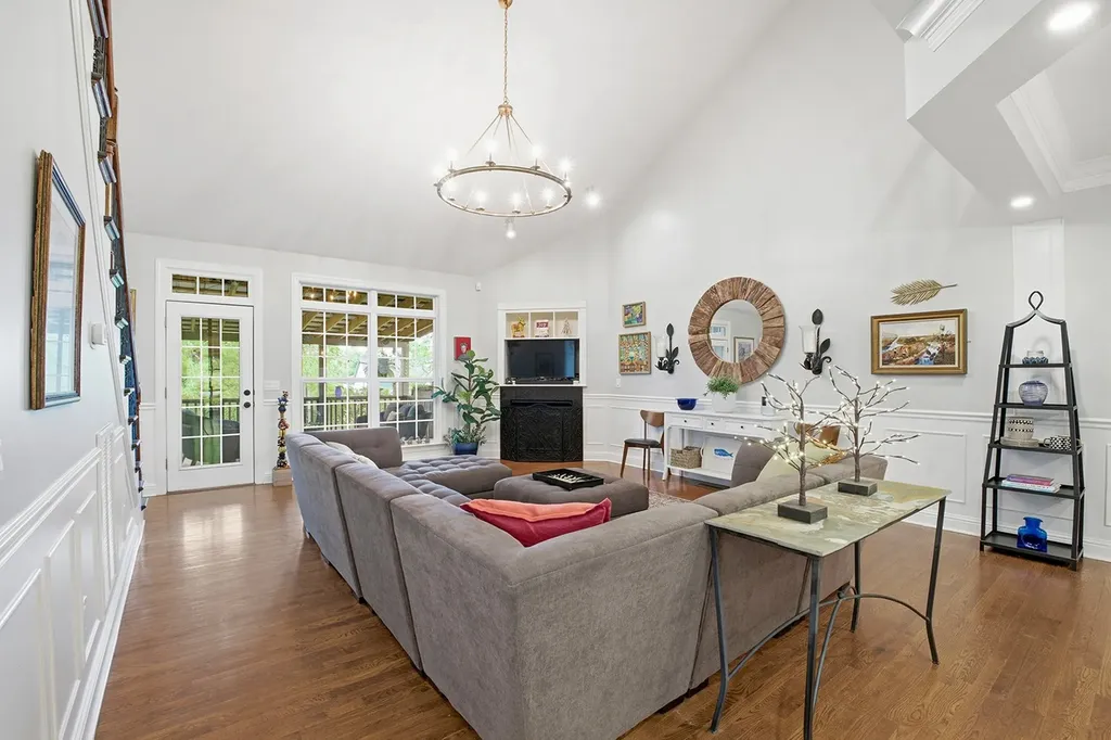 3499 General Hood Trail Nashville TN 37204
