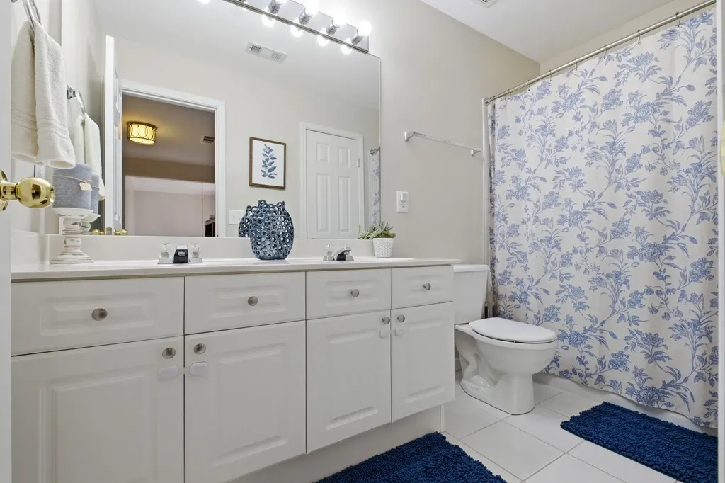 231 Green Harbor Road Old Hickory TN 37138