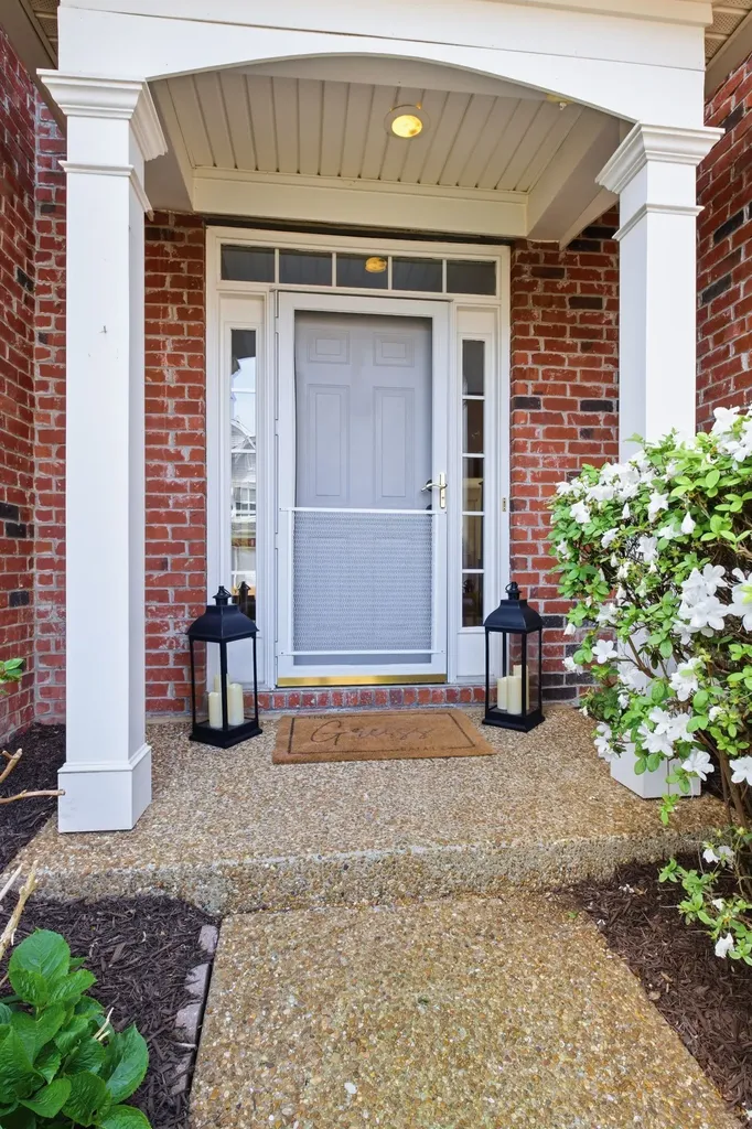 231 Green Harbor Road Old Hickory TN 37138