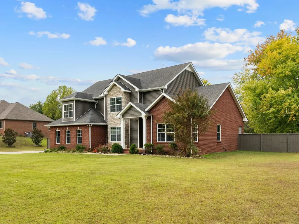 650 Dixie Bee Road Clarksville TN 37043