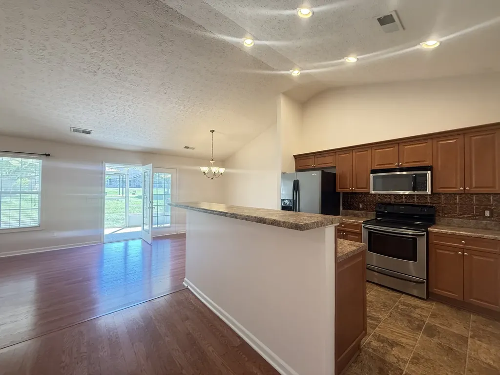 140 Alden Lane Lebanon TN 37087