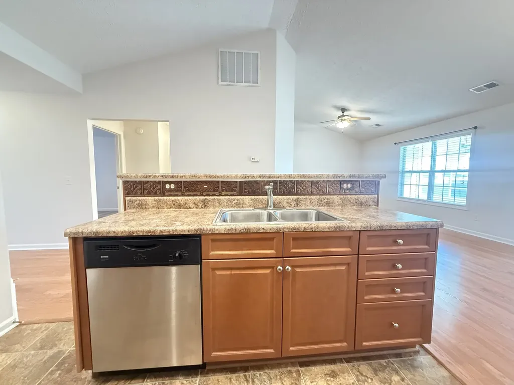 140 Alden Lane Lebanon TN 37087