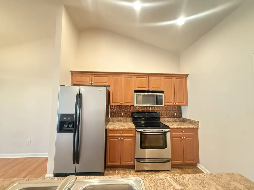 140 Alden Lane Lebanon TN 37087