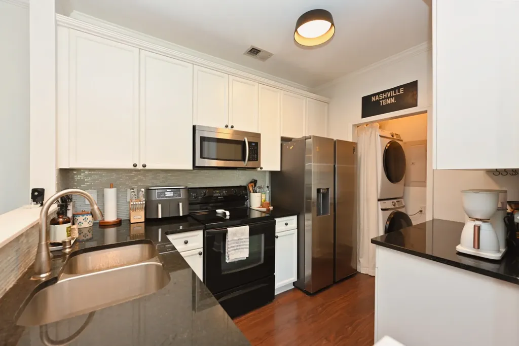 7003 Lenox Village Drive Nashville TN 37211
