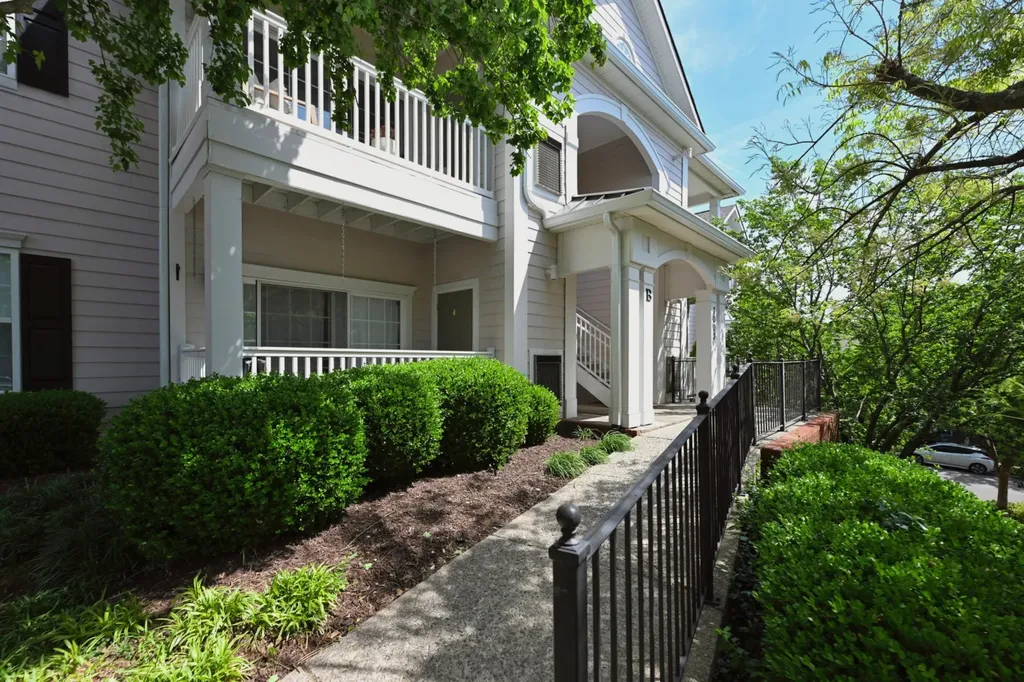 7003 Lenox Village Drive Nashville TN 37211