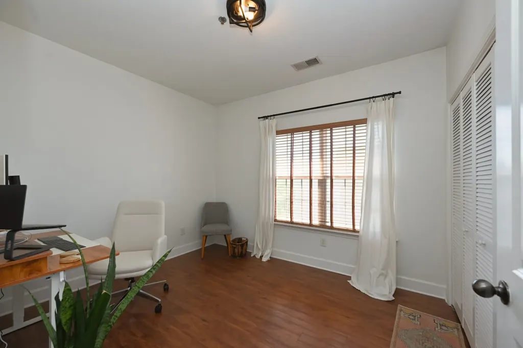 7003 Lenox Village Drive Nashville TN 37211