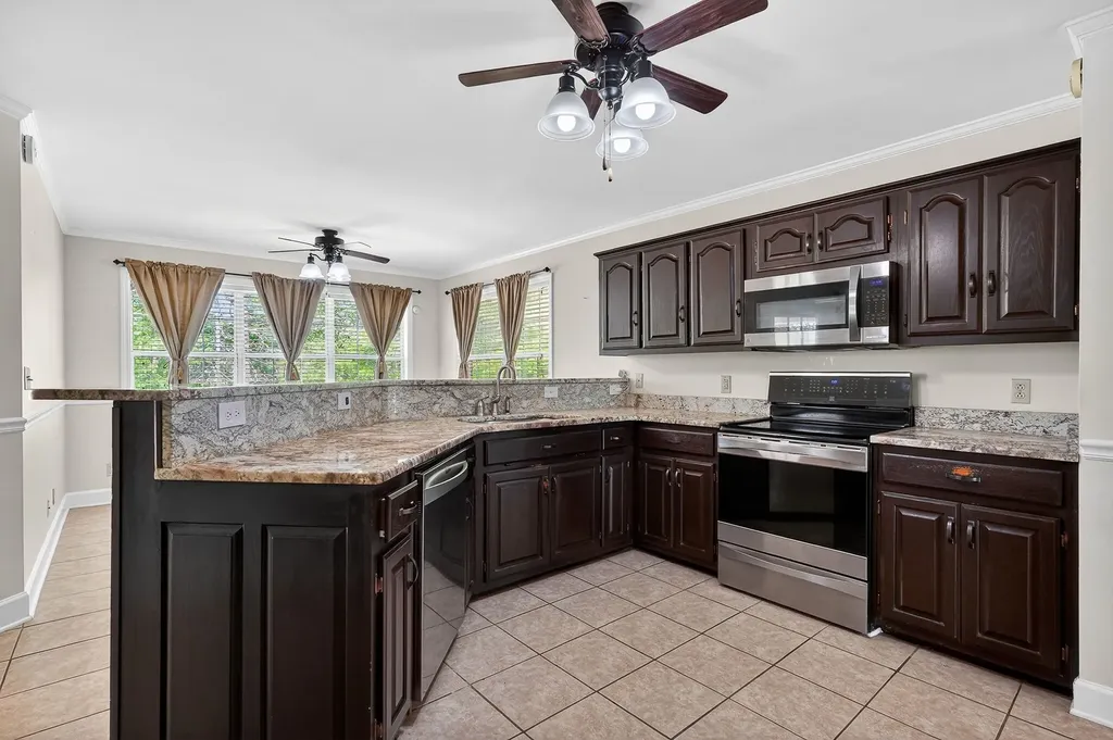 229 Hickory Boulevard Mcminnville TN 37110