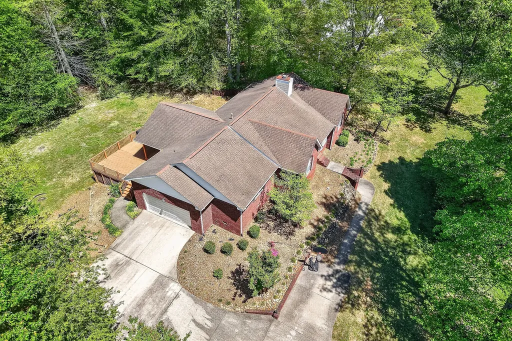 229 Hickory Boulevard Mcminnville TN 37110