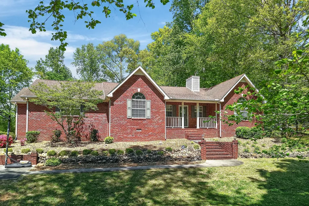 229 Hickory Boulevard Mcminnville TN 37110