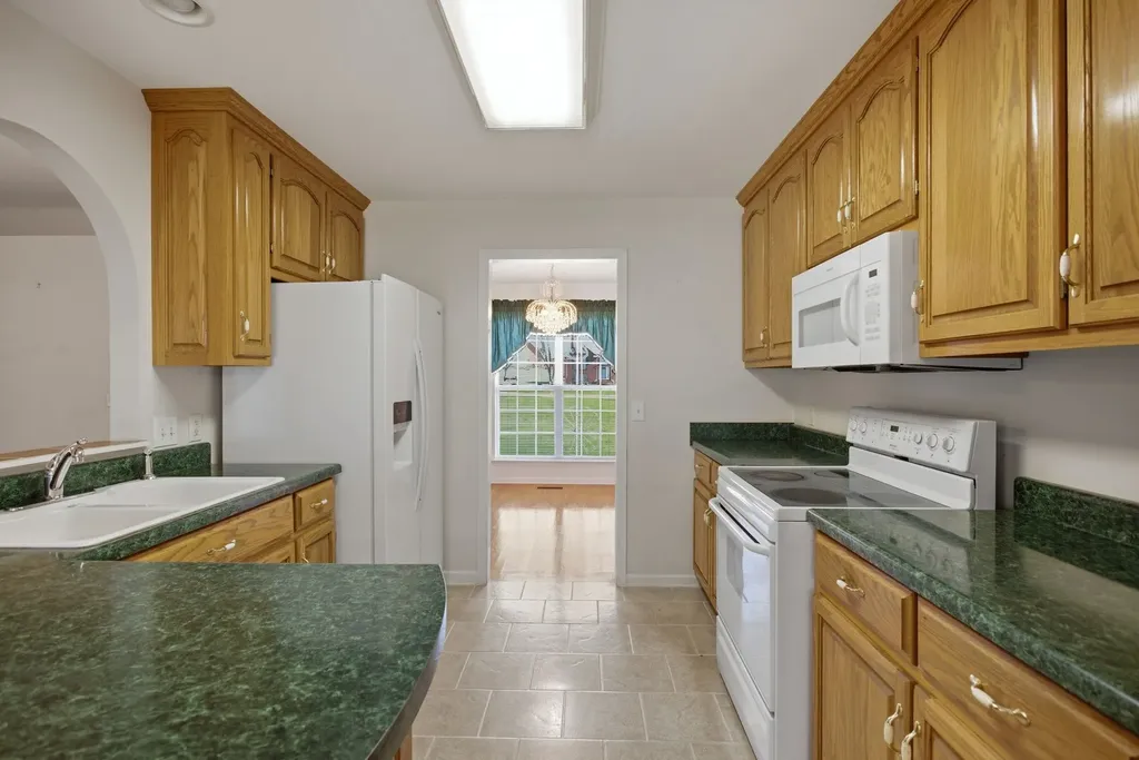 928 Everyman Court Columbia TN 38401
