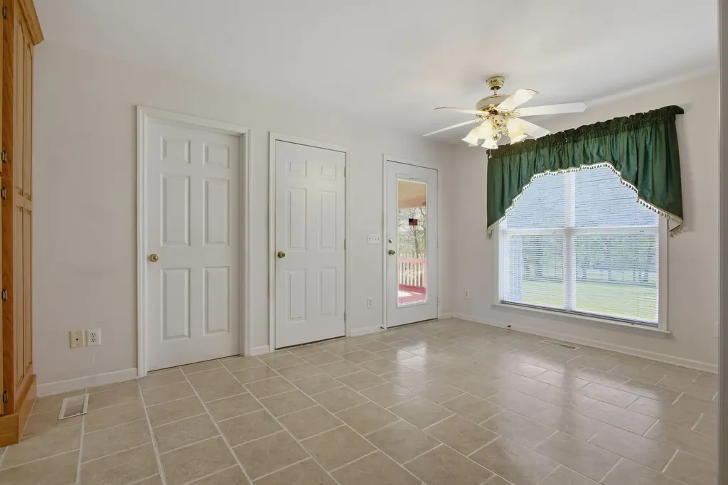 928 Everyman Court Columbia TN 38401
