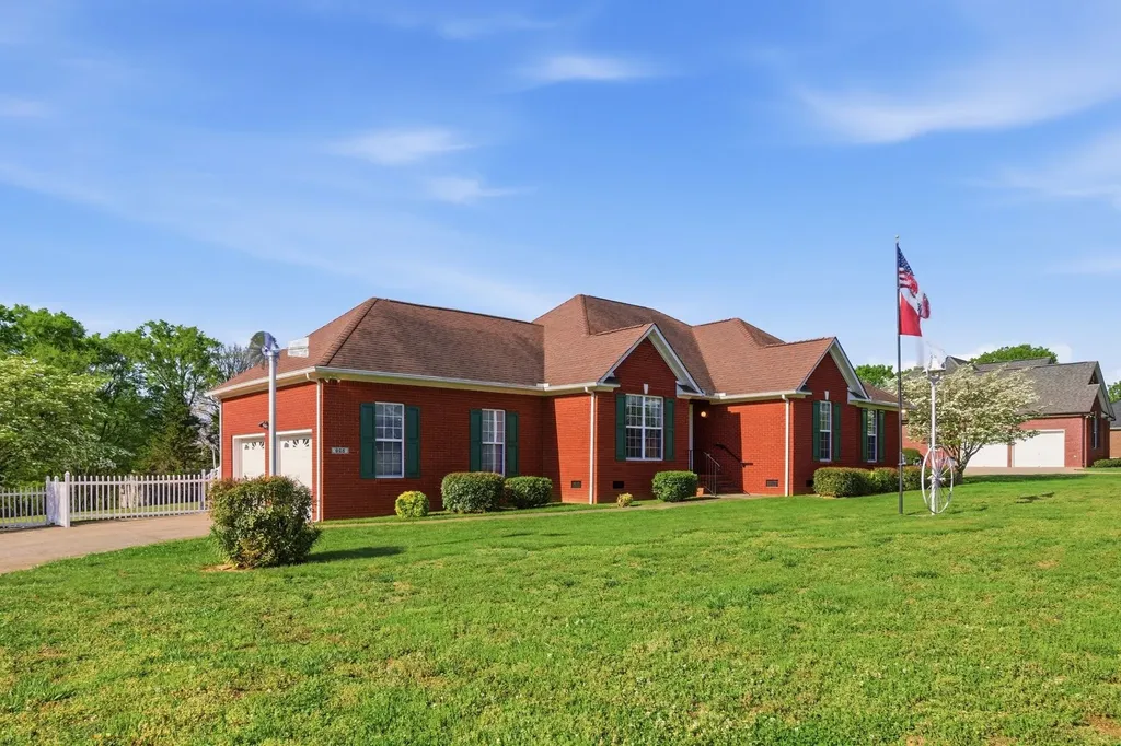928 Everyman Court Columbia TN 38401