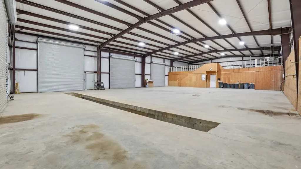 1087 Aedc Road Winchester TN 37398