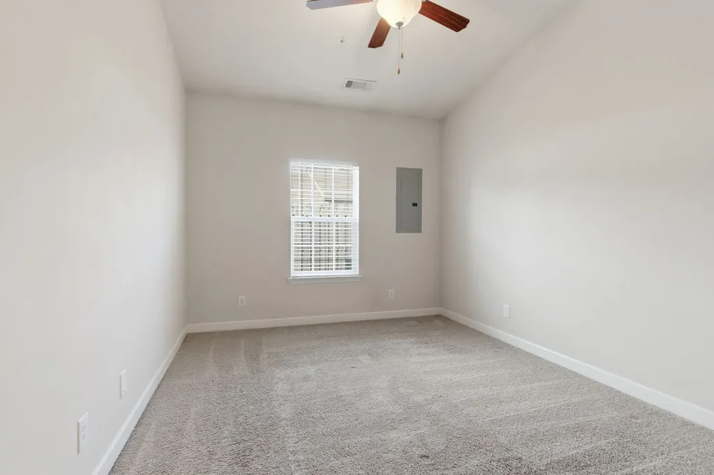 1040 Charlie Daniels Parkway Mount Juliet TN 37122