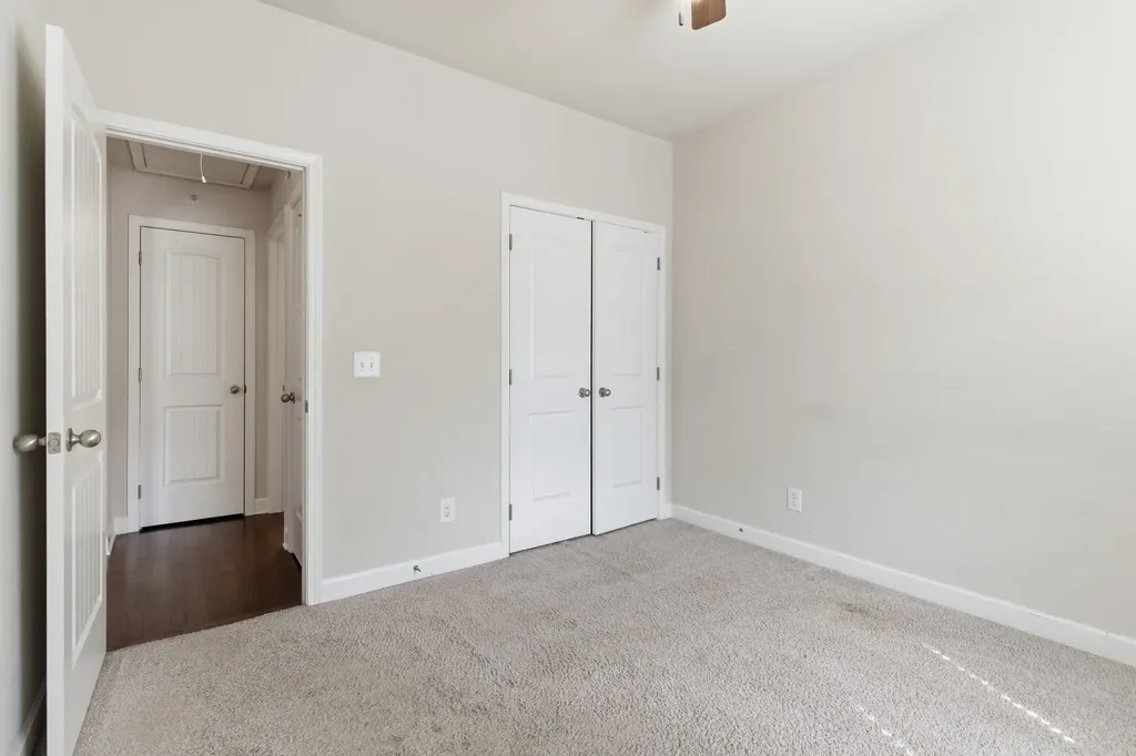 1040 Charlie Daniels Parkway Mount Juliet TN 37122
