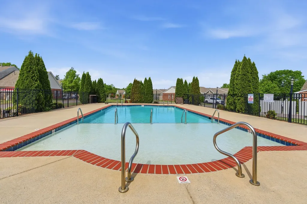 1040 Charlie Daniels Parkway Mount Juliet TN 37122