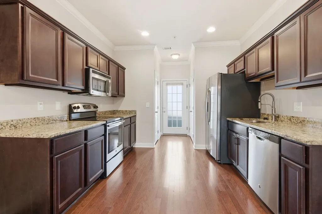 1040 Charlie Daniels Parkway Mount Juliet TN 37122