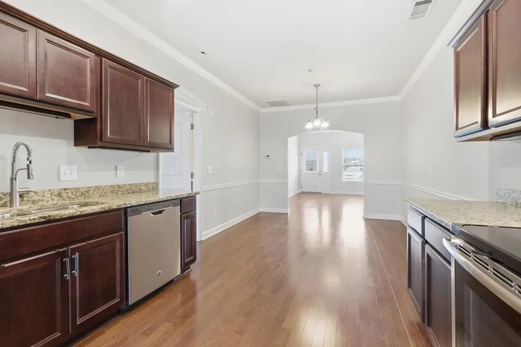 1040 Charlie Daniels Parkway Mount Juliet TN 37122