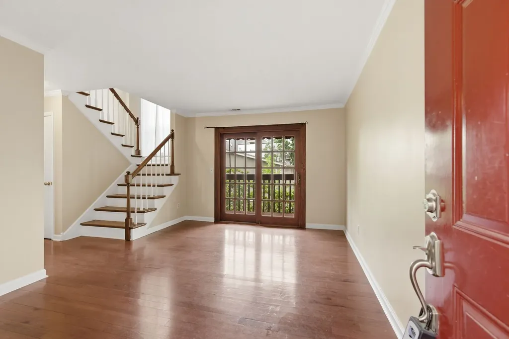 515 Chesterfield Avenue Nashville TN 37212