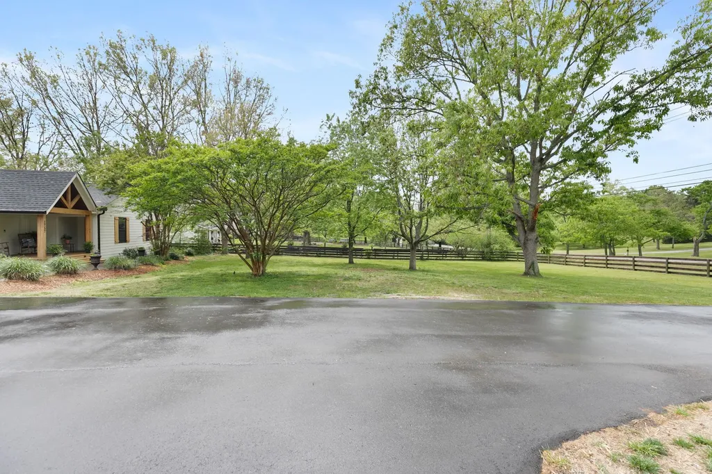1757 Old Hillsboro Road Franklin TN 37069