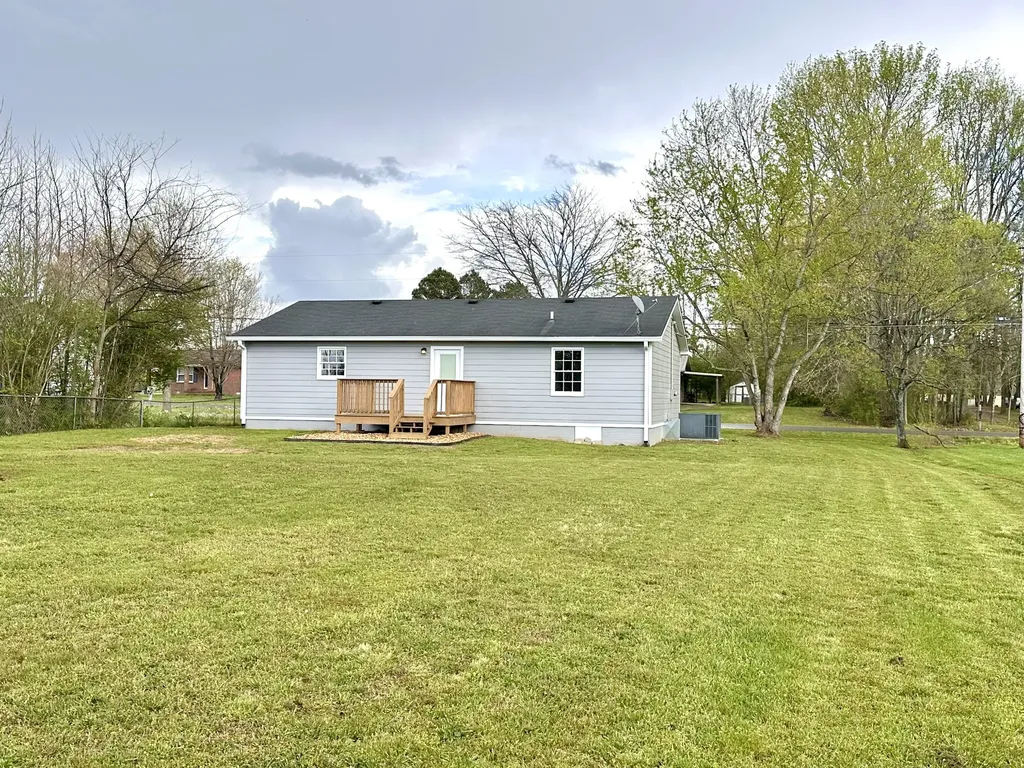 21 Mcalister Road Fayetteville TN 37334