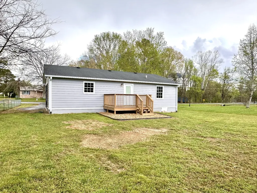 21 Mcalister Road Fayetteville TN 37334