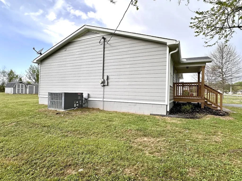 21 Mcalister Road Fayetteville TN 37334