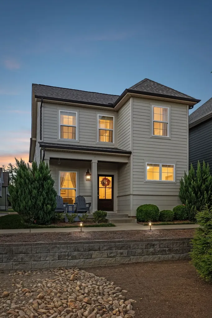 7398 Old Harding Pike Nashville TN 37221