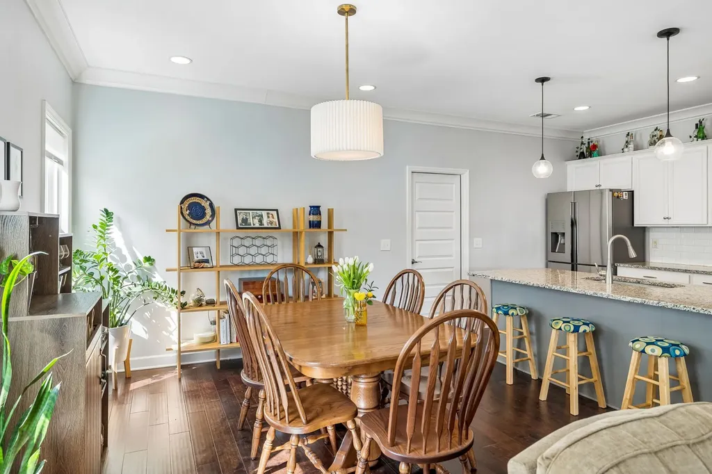 7398 Old Harding Pike Nashville TN 37221