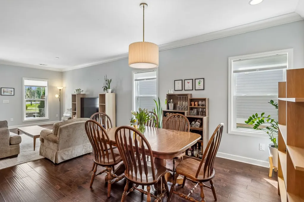 7398 Old Harding Pike Nashville TN 37221