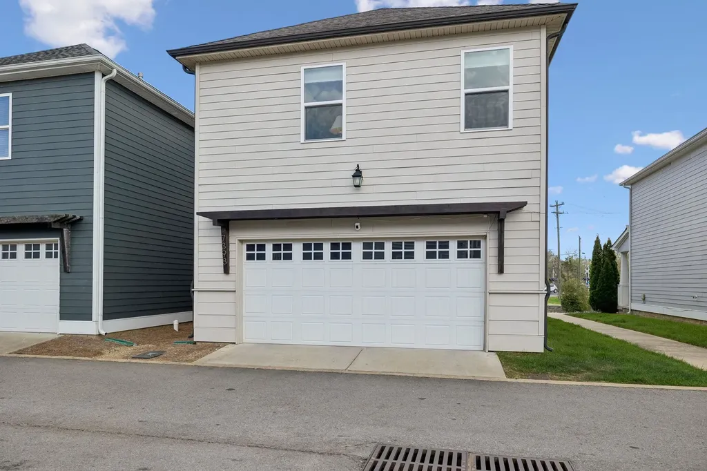 7398 Old Harding Pike Nashville TN 37221