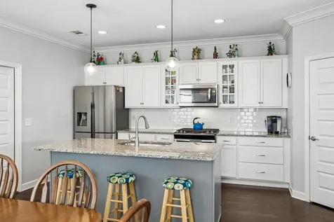 7398 Old Harding Pike Nashville TN 37221